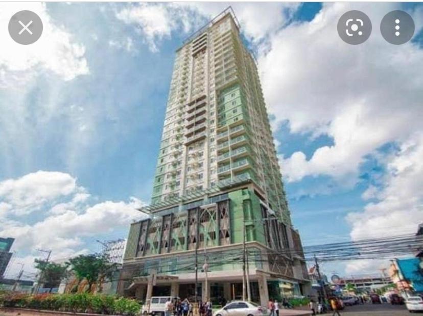 Sunvida Condo Across Sm City Cebu W/ Wifi And View Kültér fotó